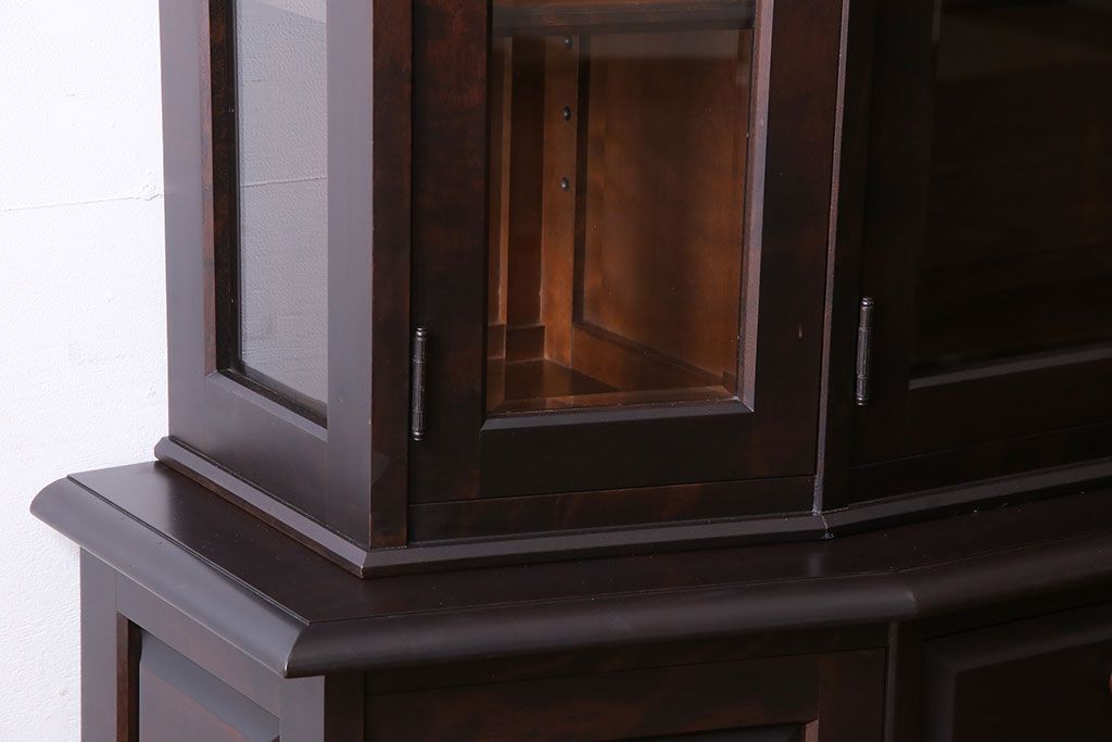 中古　北海道民芸家具　OM151　シックな食器棚(キャビネット、収納棚)(定価130万円)