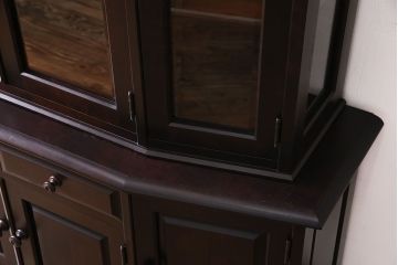 中古　北海道民芸家具　OM151　シックな食器棚(キャビネット、収納棚)(定価130万円)