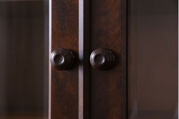 中古　北海道民芸家具　上品な雰囲気漂うライティングビューロー(収納棚)(定価約50万円)