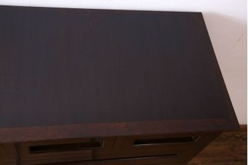 中古　松本民芸家具　意匠が存在感を放つF型整理タンス(チェスト)(定価約36万円)