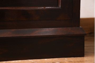 中古　松本民芸家具　意匠が存在感を放つF型整理タンス(チェスト)(定価約36万円)