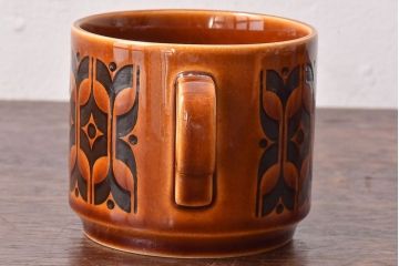 アンティーク雑貨　イギリスビンテージ　HORNSEA(ホーンジー)HEIRLOOM(エアルーム)シリーズ　カップ&ソーサー2客セット(洋食器)(1)