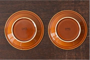 アンティーク雑貨　イギリスビンテージ　HORNSEA(ホーンジー)HEIRLOOM(エアルーム)シリーズ　カップ&ソーサー2客セット(洋食器)(2)