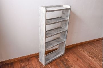 ペイント家具　シャビーな風合いが魅力的な本棚(飾り棚、陳列棚)