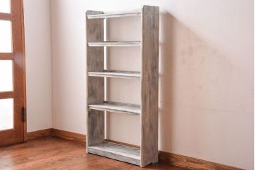 ペイント家具　シャビーな風合いが魅力的な本棚(飾り棚、陳列棚)