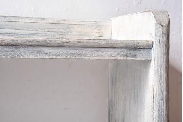 ペイント家具　シャビーな風合いが魅力的な本棚(飾り棚、陳列棚)