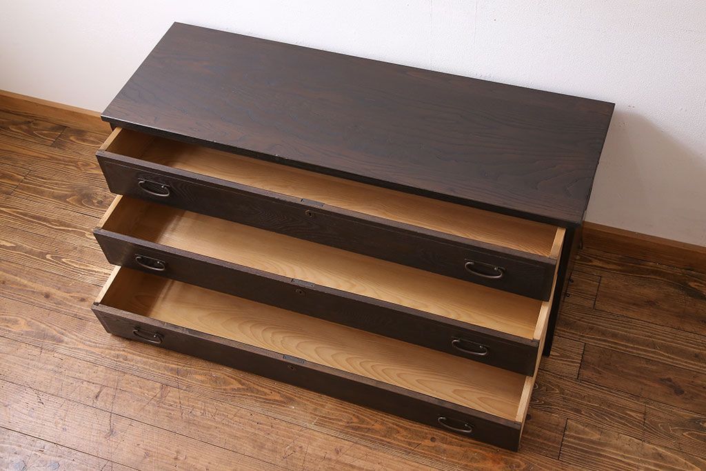 アンティーク家具　和製アンティーク　前面ケヤキ材　古い木の質感のタンスローチェスト(引き出し、テレビ台)