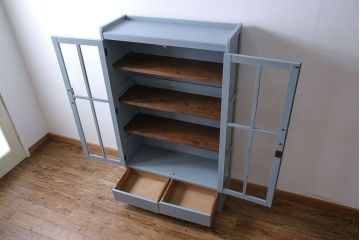 ヴィンテージ家具　爽やかなアンティークペイントが素敵なビンテージブックケース(本箱、本棚)