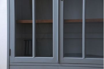 ヴィンテージ家具　爽やかなアンティークペイントが素敵なビンテージブックケース(本箱、本棚)