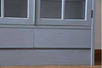 ヴィンテージ家具　爽やかなアンティークペイントが素敵なビンテージブックケース(本箱、本棚)