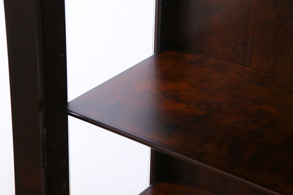 中古　希少な廃盤品!!　北海道民芸家具　OM158　上質な三方ガラス飾り棚(陳列棚、ガラスケース)