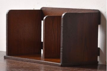 アンティーク雑貨　和製アンティーク　栓材　卓上でも使える深みのある色合いのブックスタンド(本立て)