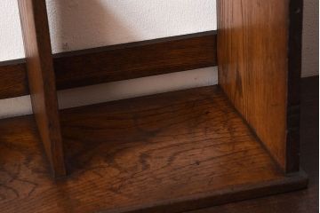 アンティーク雑貨　和製アンティーク　栓材　卓上でも使える深みのある色合いのブックスタンド(本立て)