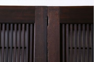 和製アンティーク　腰板ケヤキ材　細かな桟が美しい上質な裏障子付き格子戸(引き戸、建具)4枚セット