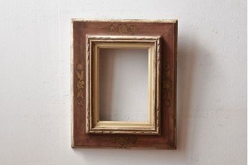 アンティーク雑貨　落ち着いた雰囲気漂うレトロなフォトフレーム(額縁)
