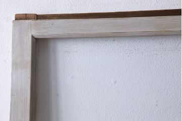 ペイント家具　色ガラスがアクセントのレトロなペイントガラス戸(引き戸、建具)