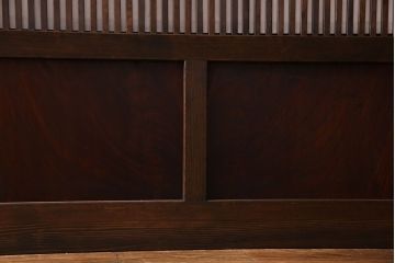 和製アンティーク　腰板ケヤキ材　和モダンな裏障子付きの帯格子戸(引き戸、建具)2枚組(1)
