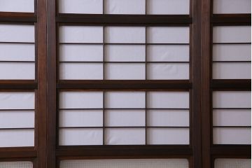 和製アンティーク　レトロな雰囲気漂う幅の狭い帯格子戸(引き戸、障子戸、建具)4枚セット