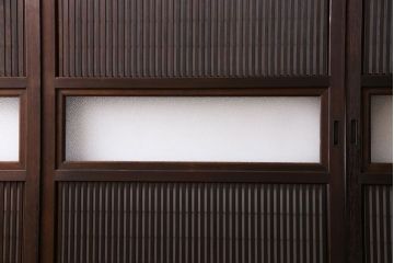 和製アンティーク　裏障子付き　上品な雰囲気漂うガラス帯格子戸(引き戸、障子戸、建具)4枚セット