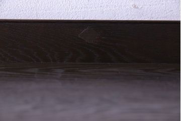 神戸家具　ナラ材　上品で落ち着きのあるビンテージ食器棚(キャビネット、収納棚、戸棚)