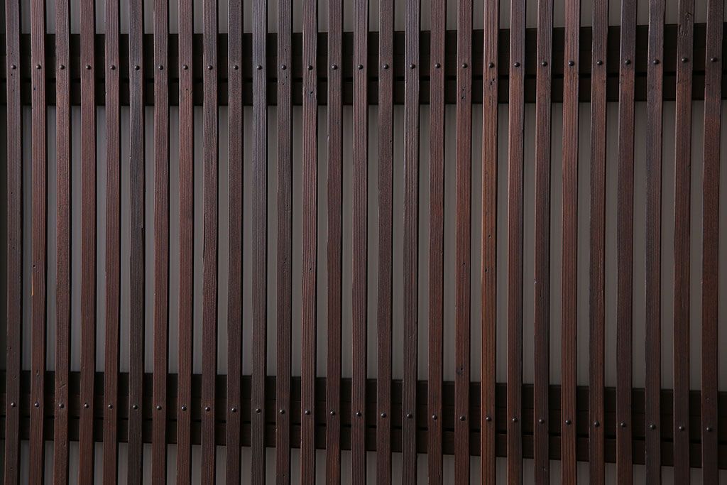 和製アンティーク　和モダンな雰囲気漂う裏ガラス入り格子戸(引き戸、建具)4枚セット