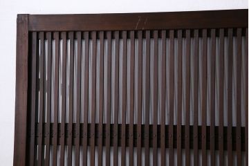 和製アンティーク　和モダンな雰囲気漂う裏ガラス入り格子戸(引き戸、建具)4枚セット(1)