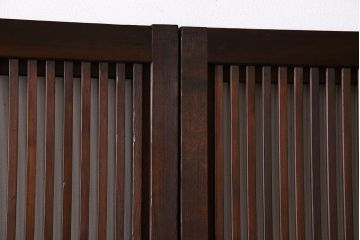 和製アンティーク　和モダンな雰囲気漂う裏ガラス入り格子戸(引き戸、建具)4枚セット(1)