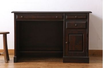 中古　北海道民芸家具　421 樺材　重厚なデスク(片袖机、在宅ワーク、在宅用学習机)(1)