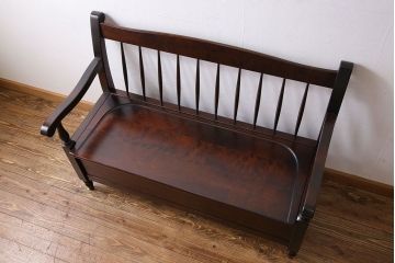 中古　北海道民芸家具　絶版品　上品なデザインの収納付きベンチ(イス、収納箱)