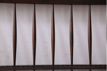 中古　北海道民芸家具　絶版品　上品なデザインの収納付きベンチ(イス、収納箱)