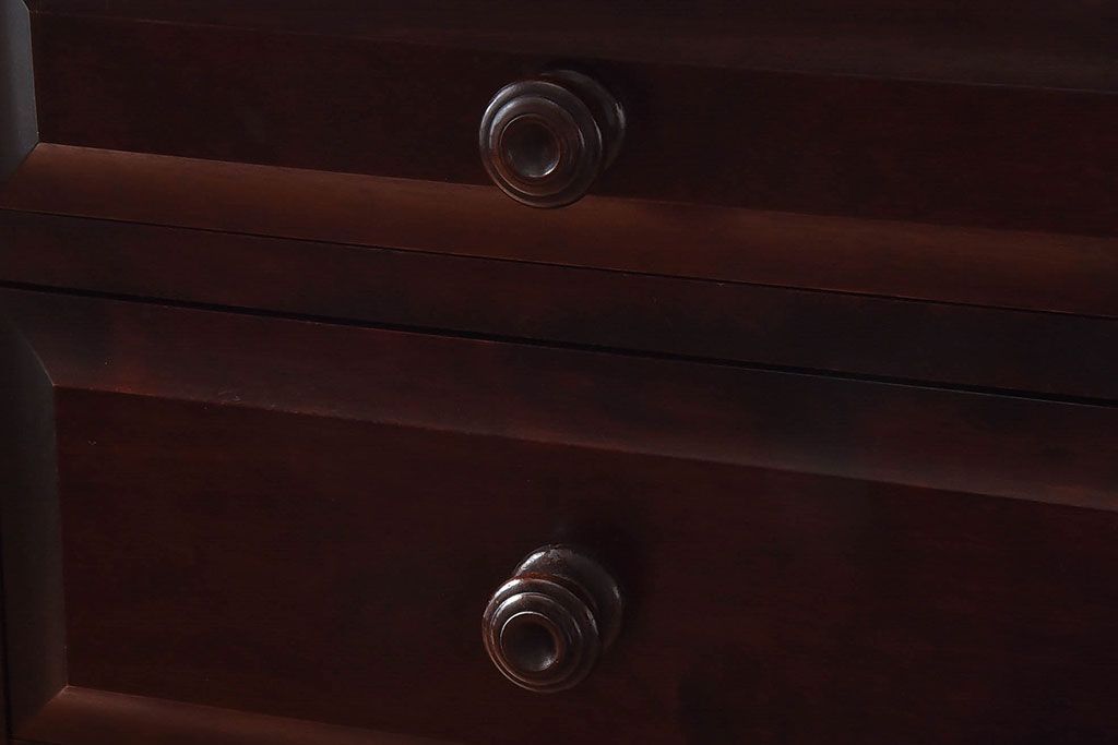 中古　北海道民芸家具　深みのある色合いでシックな雰囲気漂う脇机(サイドデスク)