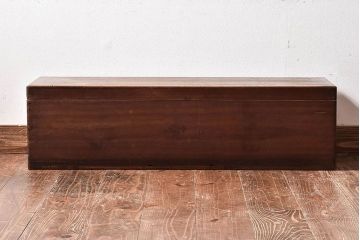アンティーク雑貨　和製アンティーク　桐材　木の風合いが味わい深い収納箱(木箱、小物収納)