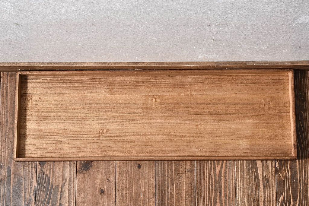 アンティーク雑貨　和製アンティーク　桐材　木の風合いが味わい深い収納箱(木箱、小物収納)