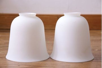 和製アンティーク　格調高い和の雰囲気漂う二灯式シャンデリア(天井照明、シェード)