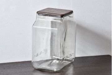 アンティーク雑貨　和製アンティーク　オリエンタルカレー　木製の蓋が魅力的なガラスビン(ガラス瓶、角瓶)
