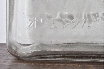 アンティーク雑貨　和製アンティーク　オリエンタルカレー　木製の蓋が魅力的なガラスビン(ガラス瓶、角瓶)