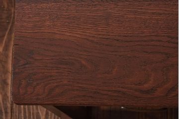 アンティーク家具　古い木の質感が味のある小振りなアンティーク机(子供用デスク、在宅ワーク、在宅用サイドテーブル、コンソールテーブル)