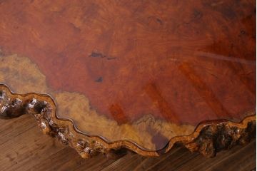 中古　特大　カリン材(花梨材)　鳥眼杢　独特な杢目が存在感を放つ座卓(定価約180万円)