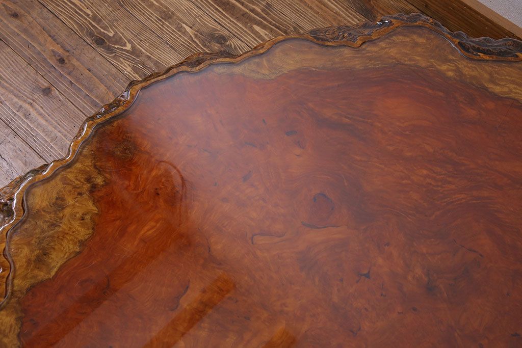 中古　特大　カリン材(花梨材)　鳥眼杢　独特な杢目が存在感を放つ座卓(定価約180万円)