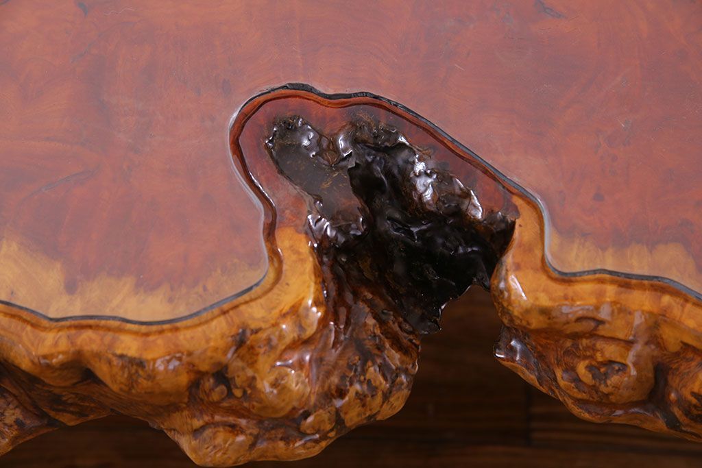 中古　特大　カリン材(花梨材)　鳥眼杢　独特な杢目が存在感を放つ座卓(定価約180万円)