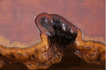 中古　特大　カリン材(花梨材)　鳥眼杢　独特な杢目が存在感を放つ座卓(定価約180万円)