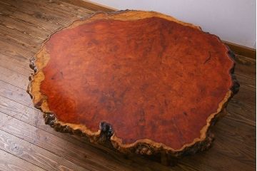 中古　特大　カリン材(花梨材)　鳥眼杢　独特な杢目が存在感を放つ座卓(定価約180万円)