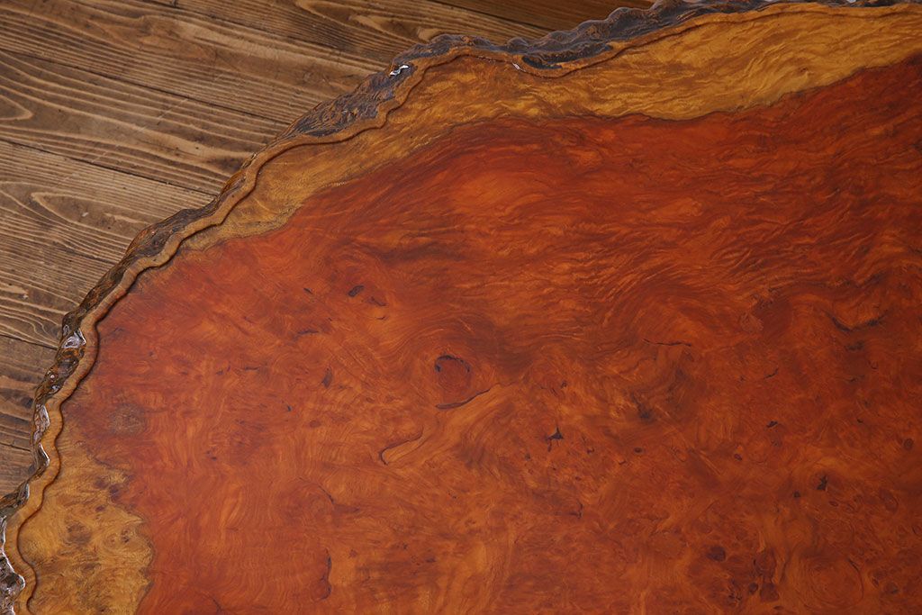 中古　特大　カリン材(花梨材)　鳥眼杢　独特な杢目が存在感を放つ座卓(定価約180万円)