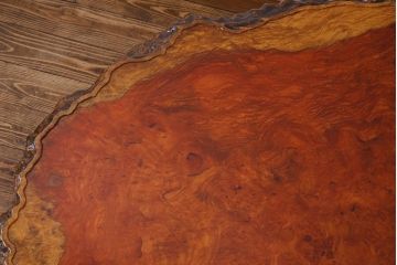 中古　特大　カリン材(花梨材)　鳥眼杢　独特な杢目が存在感を放つ座卓(定価約180万円)