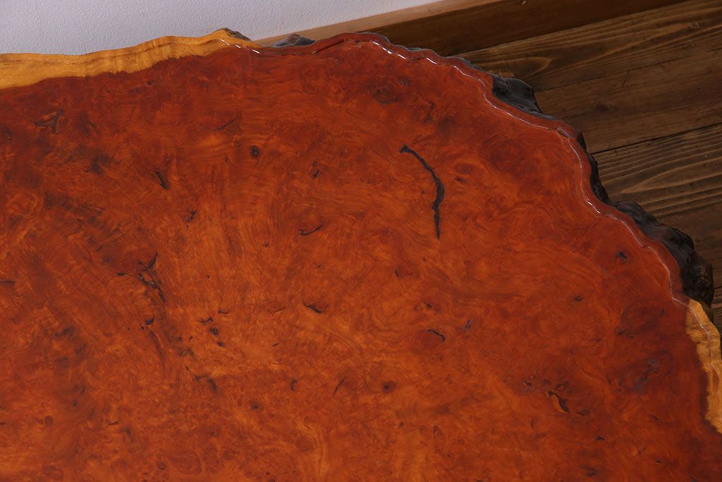 中古　特大　カリン材(花梨材)　鳥眼杢　独特な杢目が存在感を放つ座卓(定価約180万円)