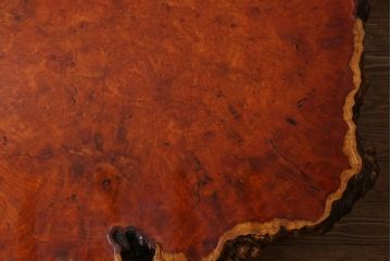 中古　特大　カリン材(花梨材)　鳥眼杢　独特な杢目が存在感を放つ座卓(定価約180万円)