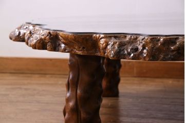 中古　特大　カリン材(花梨材)　鳥眼杢　独特な杢目が存在感を放つ座卓(定価約180万円)