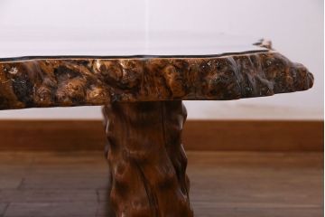 中古　特大　カリン材(花梨材)　鳥眼杢　独特な杢目が存在感を放つ座卓(定価約180万円)