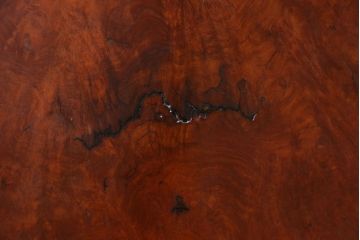 中古　特大　カリン材(花梨材)　鳥眼杢　独特な杢目が存在感を放つ座卓(定価約180万円)