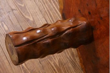 中古　特大　カリン材(花梨材)　鳥眼杢　独特な杢目が存在感を放つ座卓(定価約180万円)